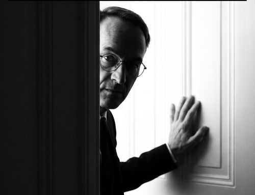 Les huissiers de justice de l&rsquo;URSSAF ne peuvent pas se contenter de lire votre nom sur votre boîte aux lettres.